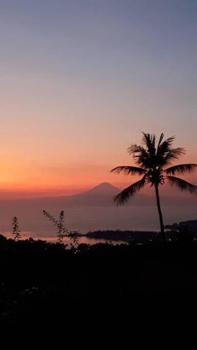 Aomi Villa Senggigi Luaran gambar